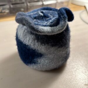 Blue felt planter or bowl. Poke felt design. Smokefree home. Great condition